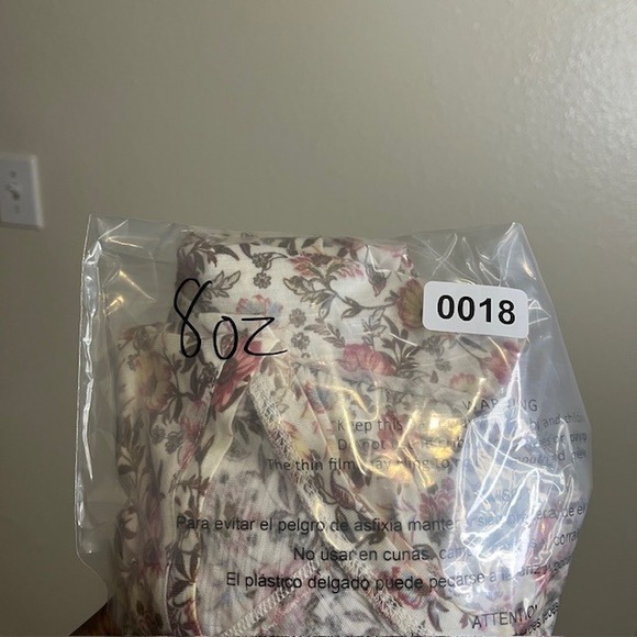 True Craft Plus Size 1X Floral Tiered Babydoll Tunic V Neck Top Cottage Prairie - Picture 9 of 9